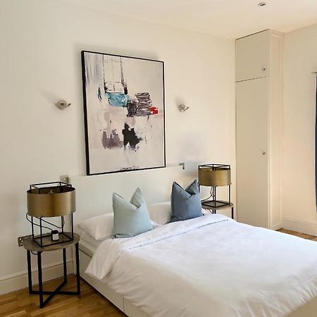 Apartamento Modern And Light 2 Bed Flat In Sw2 Londres Exterior foto